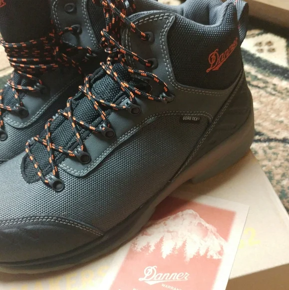 Danner boots - Picture 4 of 12